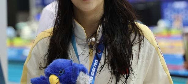 九游网址-游泳女子米自由泳：澳大利亚选手夺冠