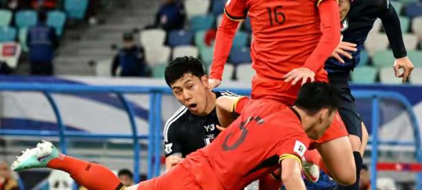 九游网址-职业足球联赛引发足球迷关注